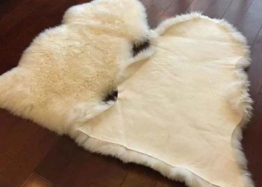 China Long Hair Wool Real Sheepskin Rug With Natura White Sheep Shape 60 X 90cm supplier